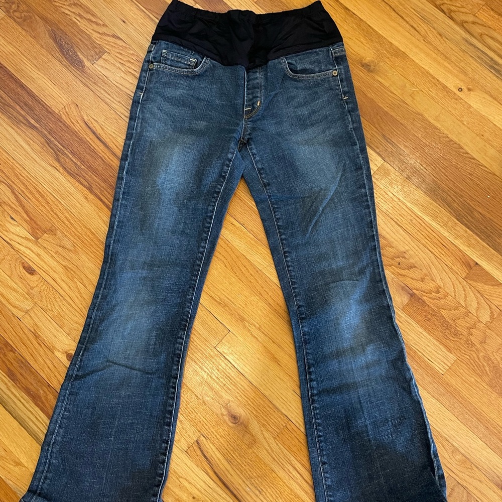 Maternity jeans boot cut by “citizens of humanity”. Size 28.